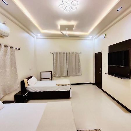 Villa Shivdwelling à Ujjain Extérieur photo