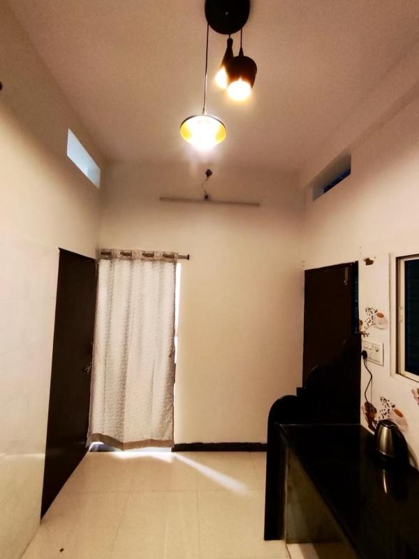 Villa Shivdwelling à Ujjain Extérieur photo