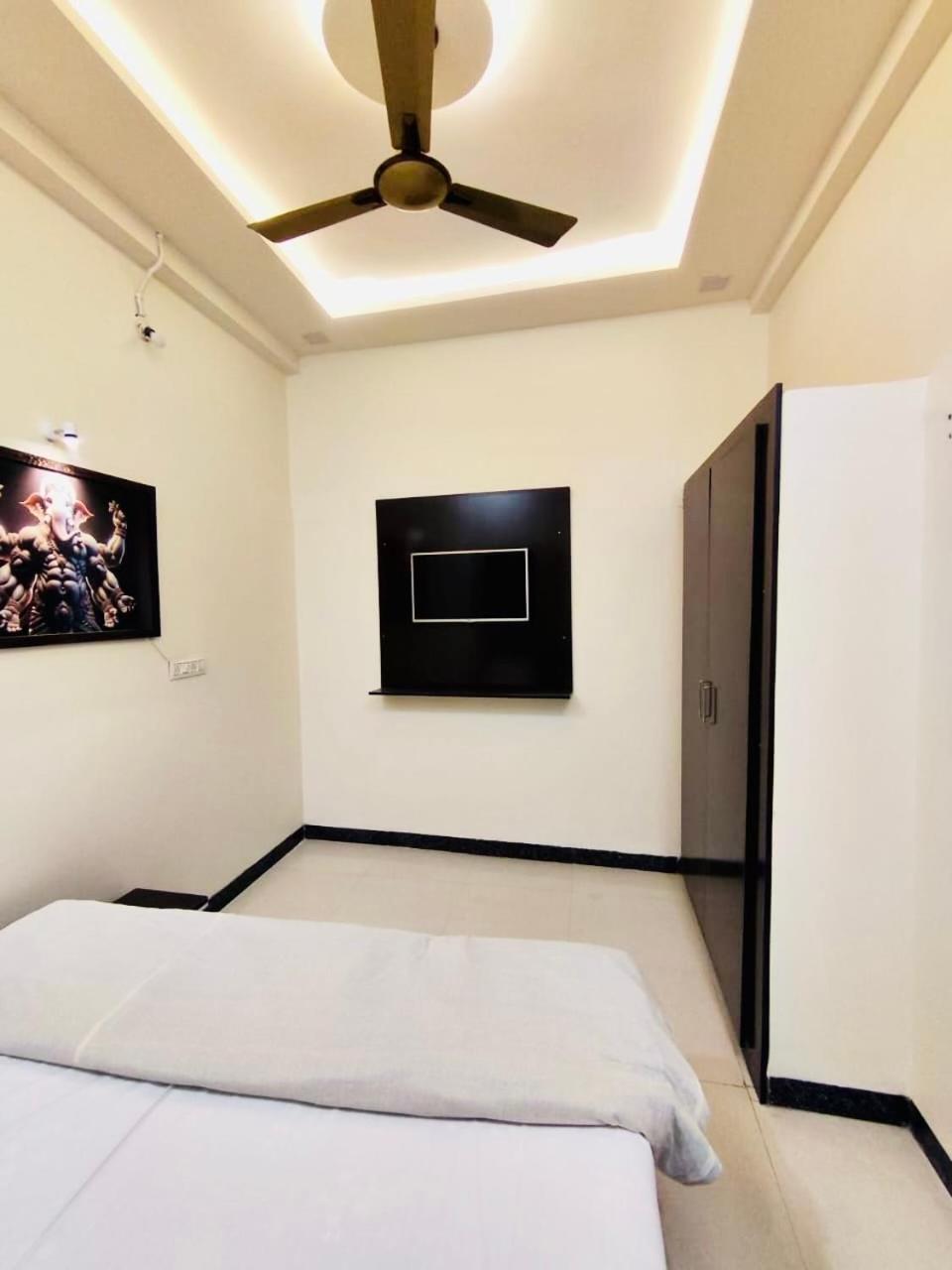 Villa Shivdwelling à Ujjain Extérieur photo